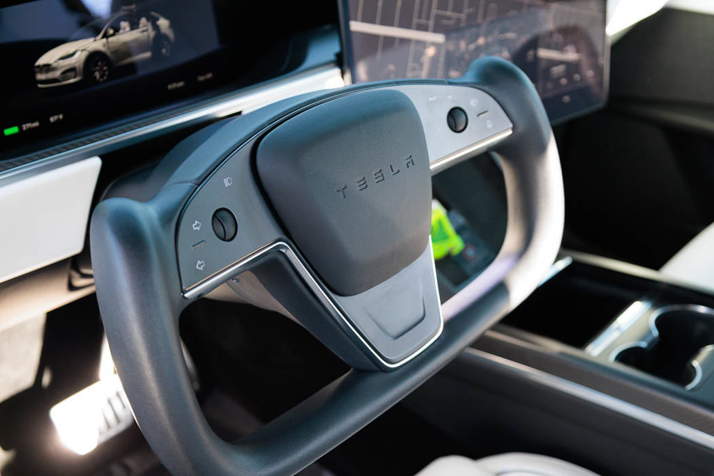 Used 2023 Tesla Model X Plaid AWD/4WD image 30