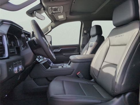 New 2026 GMC Sierra 2500 Denali w/ Denali Reserve Package image 20
