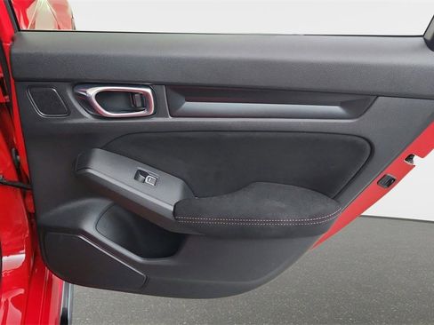 Used 2023 Honda Civic Type R image 12
