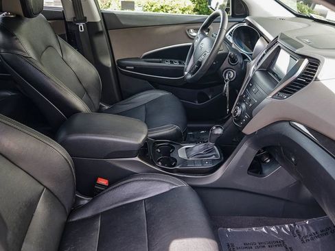 Used 2014 Hyundai Santa Fe GLS FWD image 15