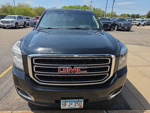 Used 2015 GMC Yukon XL SLT w/ Open Road Package AWD/4WD image 6