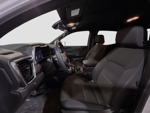 Used 2024 GMC Canyon Elevation w/ Convenience Package image 14