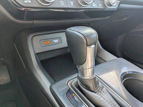 Used 2022 Honda Civic EX image 12