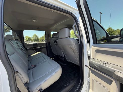 Used 2019 Ford F250 XL w/ Power Equipment Group AWD/4WD image 13