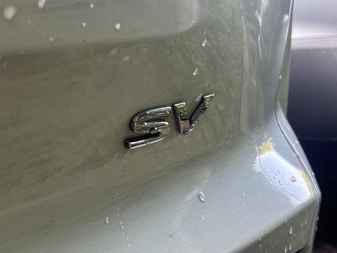 Used 2023 Nissan Pathfinder SV FWD image 11