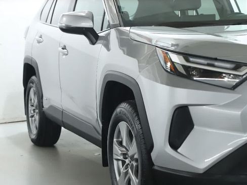 Certified 2024 Toyota RAV4 XLE AWD/4WD image 8