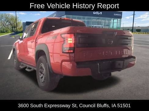 Used 2025 Nissan Frontier PRO-4X w/ Pro Convenience Package AWD/4WD image 5