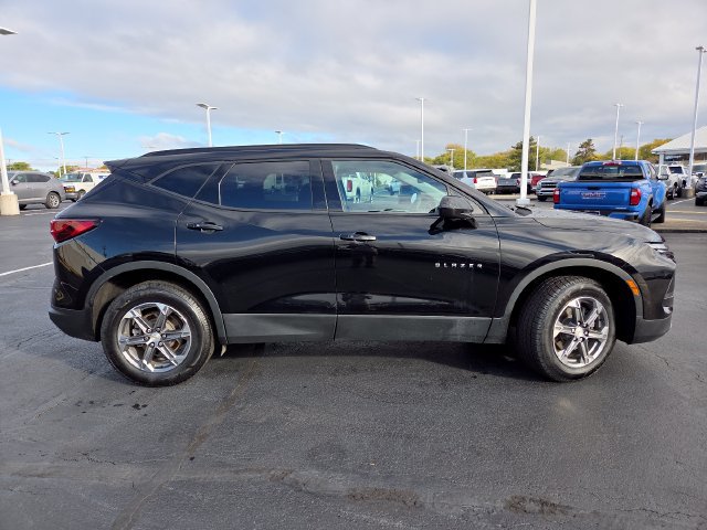 Used 2023 Chevrolet Blazer LT w/ Convenience Package AWD/4WD image 25