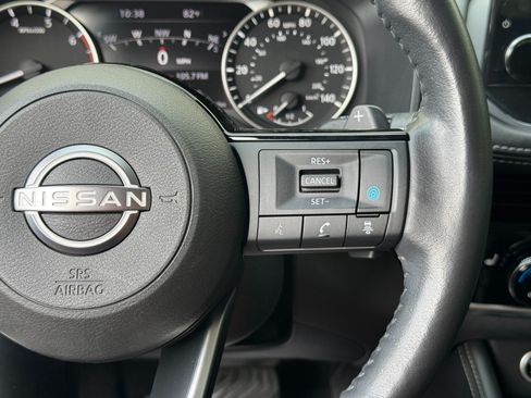 Used 2022 Nissan Rogue SL w/ SL Premium Package FWD image 21