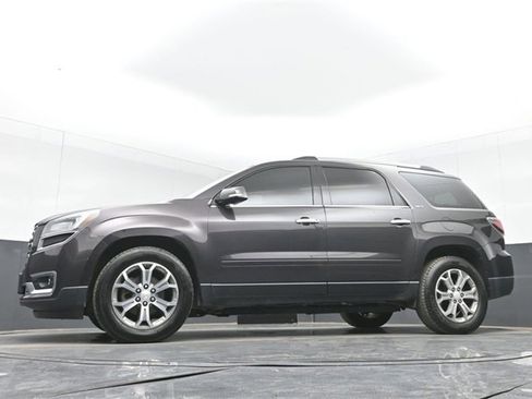 Used 2016 GMC Acadia SLT image 45