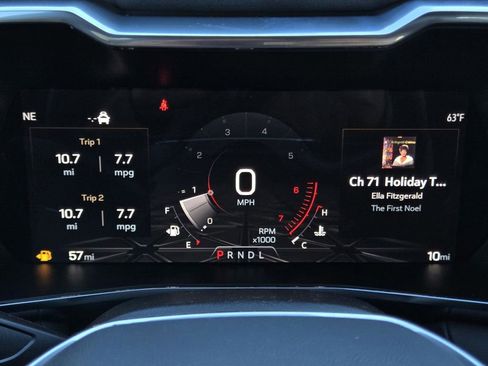 New 2026 GMC Canyon Elevation w/ Convenience Package image 12