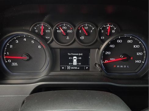Used 2020 Chevrolet Silverado 1500 Custom Trail Boss w/ Custom Convenience Package AWD/4WD image 18