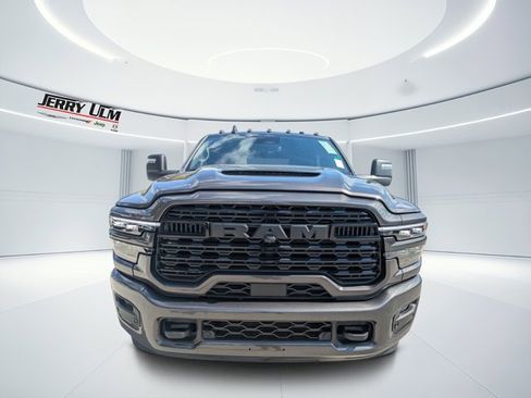 New 2026 RAM 3500 Limited image 7