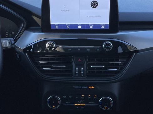 Used 2024 Ford Escape Active image 17