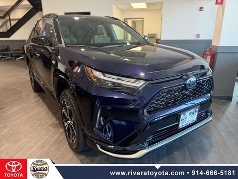 Used 2024 Toyota RAV4 XSE w/ Weather Package AWD/4WD image 2