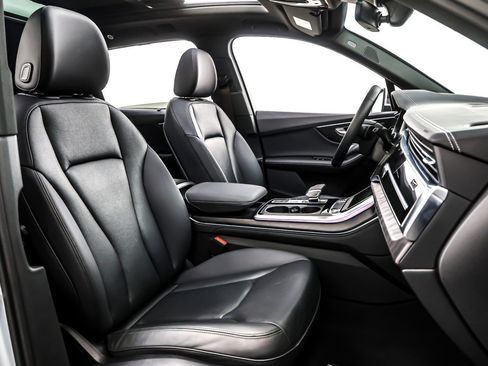 Used 2023 Audi Q7 3.0T Premium Plus w/ Premium Plus Package image 7