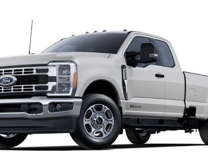 New 2025 Ford F250 XLT w/ 360-Degree Camera Package