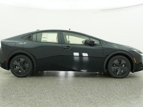 New 2026 Toyota Prius Plug-In Hybrid image 26