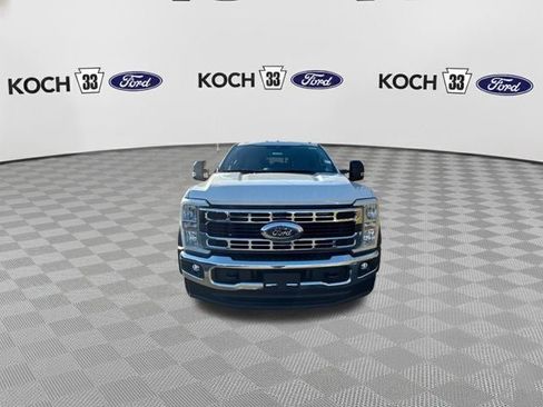 New 2026 Ford F550 4x4 Crew Cab image 3