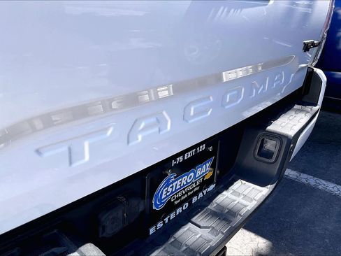 Used 2017 Toyota Tacoma TRD Pro image 9