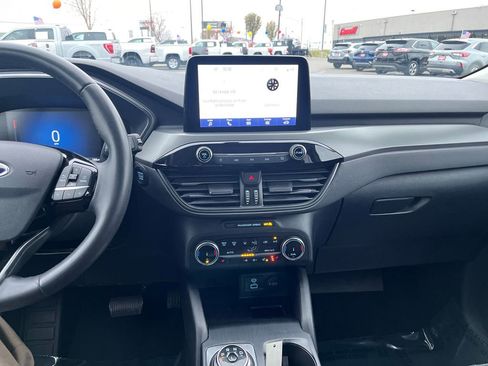 Used 2023 Ford Escape Active image 23