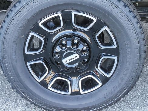 New 2026 Ford F250 Platinum AWD/4WD image 11