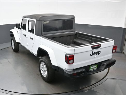 Used 2022 Jeep Gladiator Sport AWD/4WD image 35