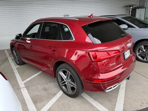 Used 2018 Audi SQ5 Prestige w/ Prestige Package AWD/4WD image 4
