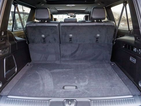 New 2026 Jeep Grand Wagoneer L Limited image 32