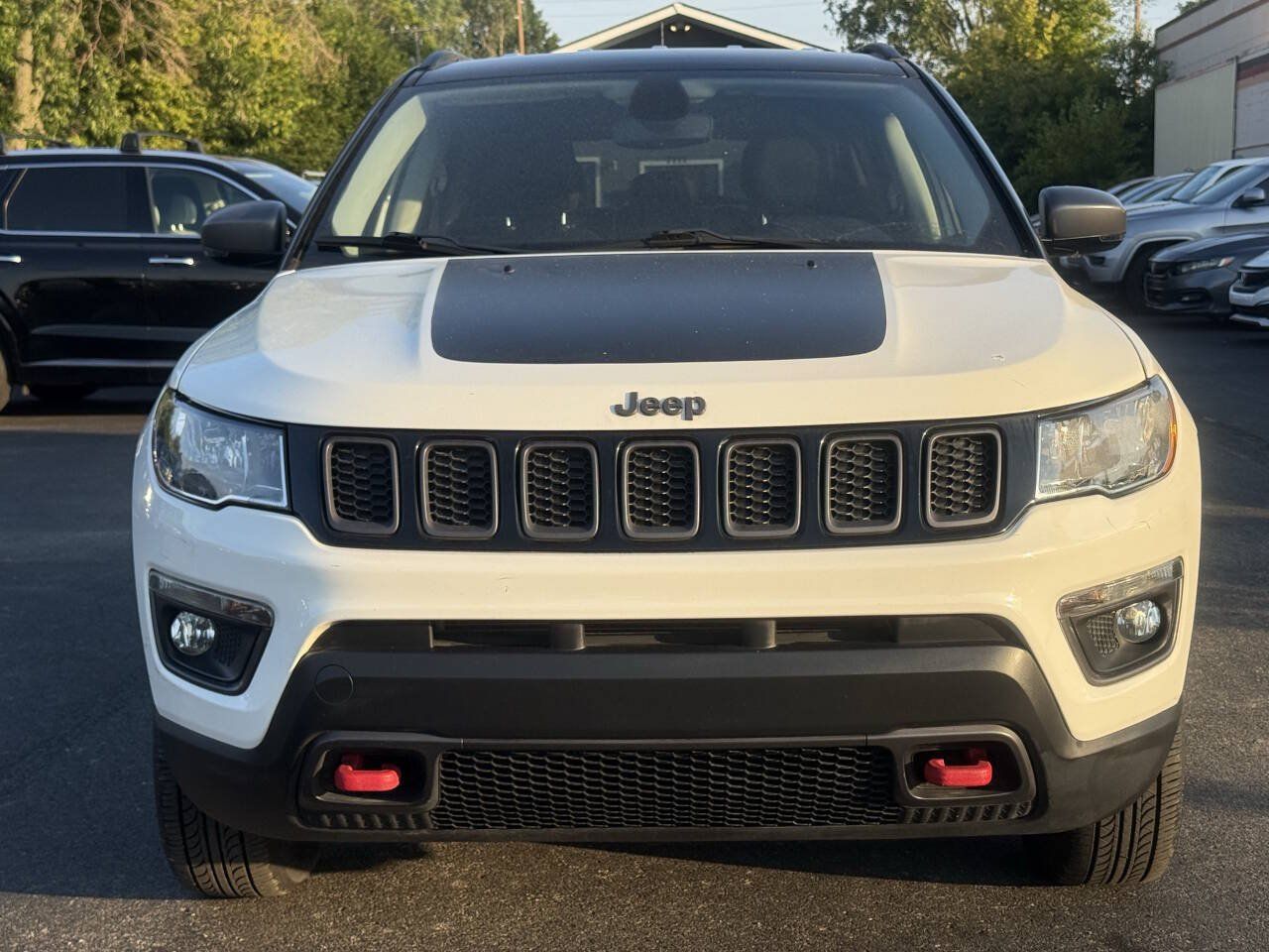 Used 2020 Jeep Compass Trailhawk AWD/4WD image 8