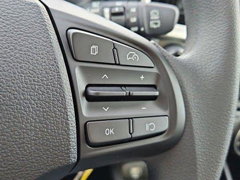 New 2026 Hyundai Venue SE image 23