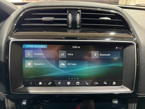 Used 2019 Jaguar F-PACE S image 24