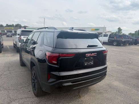 Used 2026 GMC Terrain Elevation w/ Elevation Premium Package AWD/4WD image 5