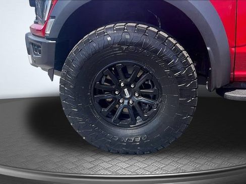 Certified 2022 Ford F150 Raptor w/ Raptor 37 Performance Package AWD/4WD image 9
