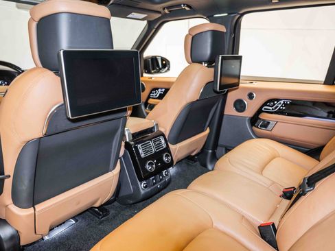 Used 2021 Land Rover Range Rover Autobiography Fifty Edition AWD/4WD image 16