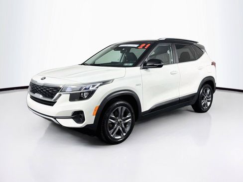 Used 2021 Kia Seltos S AWD/4WD image 7