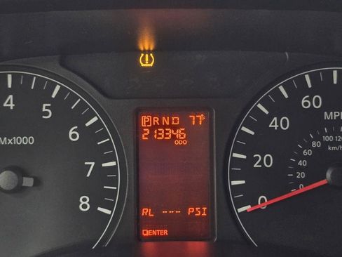 Used 2017 Nissan NV 2500 SV w/ Technology Package RWD image 17