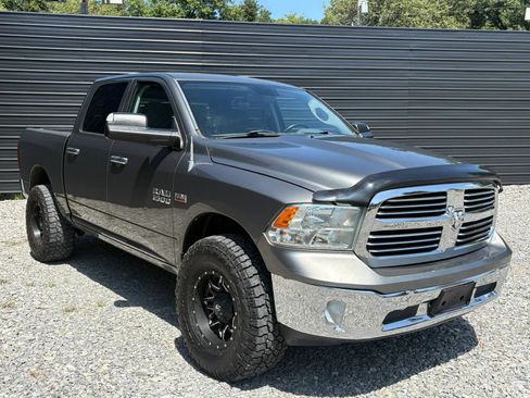 Used 2013 RAM 1500 Lone Star AWD/4WD image 3