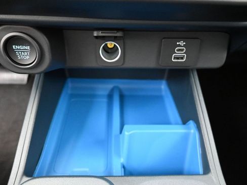 New 2025 Ford Maverick XLT w/ XLT Luxury Package image 28