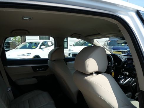 Used 2020 Honda CR-V LX image 23