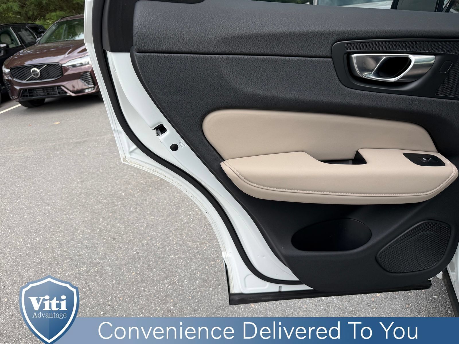 Used 2026 Volvo XC60 B5 Plus w/ Protection Package Premier AWD/4WD image 19