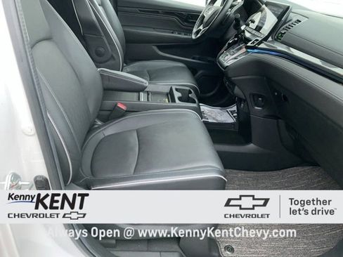 Used 2024 Honda Odyssey Elite image 21