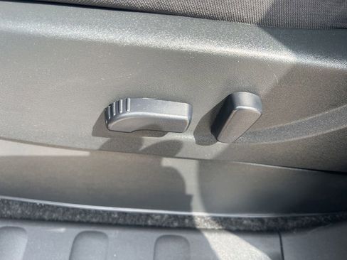 Certified 2023 Nissan Frontier SV w/ Technology Package image 44