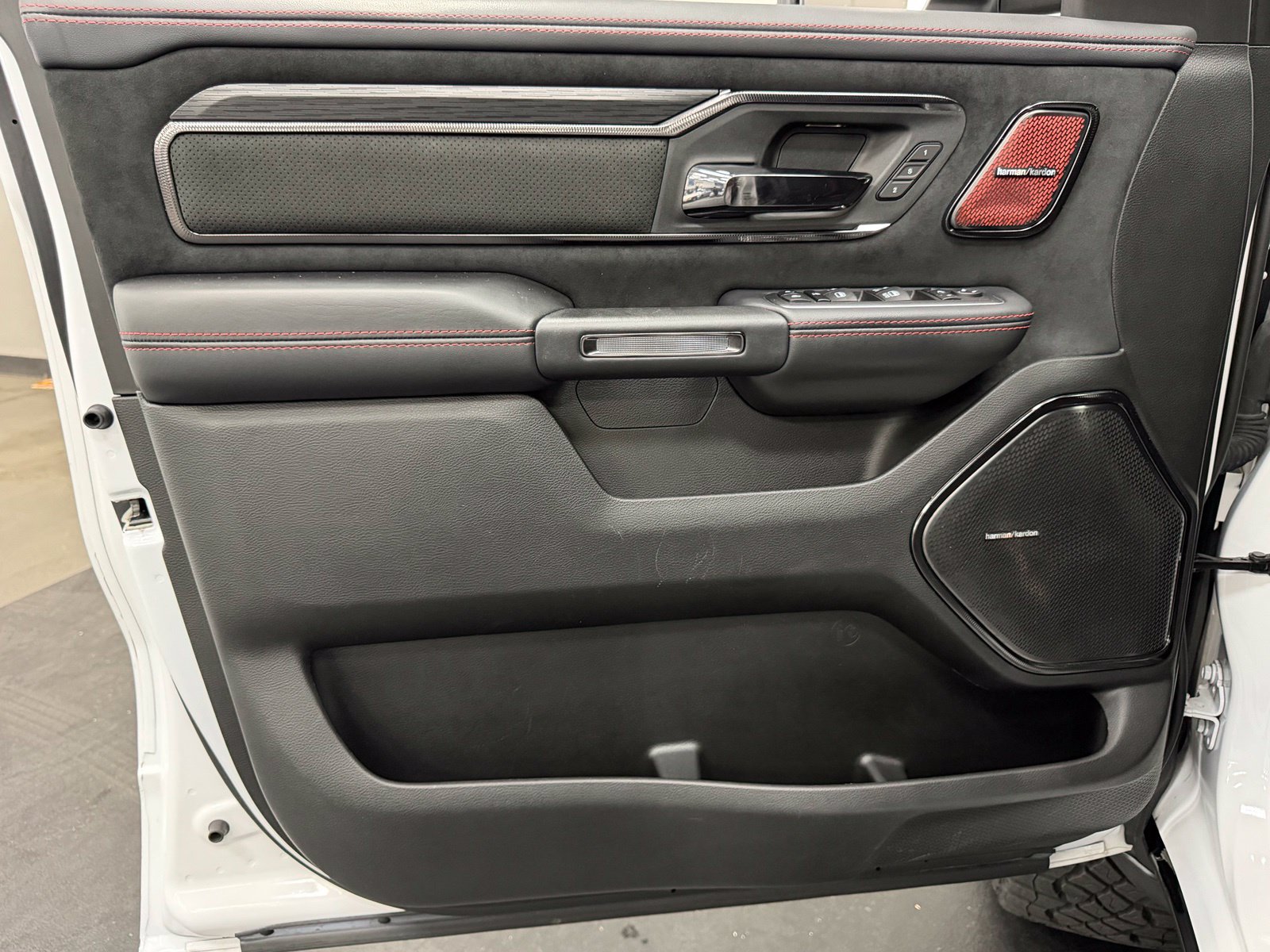 Used 2024 RAM 1500 TRX w/ TRX Level 2 Equipment Group AWD/4WD image 21