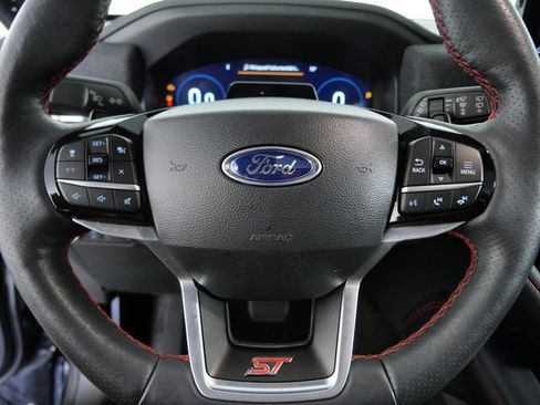 Certified 2025 Ford Explorer ST AWD/4WD image 23