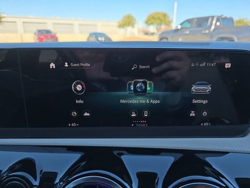 Used 2023 Mercedes-Benz CLA 250 image 21