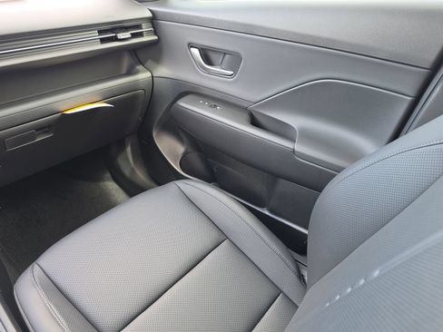 New 2026 Hyundai Kona Limited FWD image 19