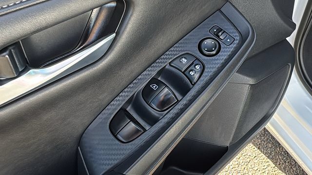 Certified 2021 Nissan Sentra SV FWD image 9