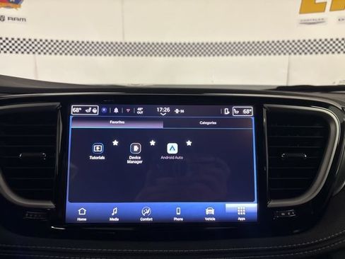 New 2026 Chrysler Pacifica Select AWD/4WD image 33