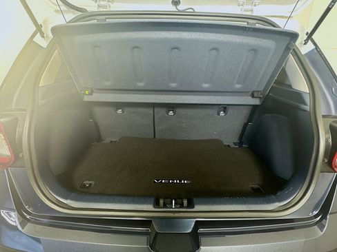 Used 2023 Hyundai Venue Limited w/ Cargo Package FWD image 28